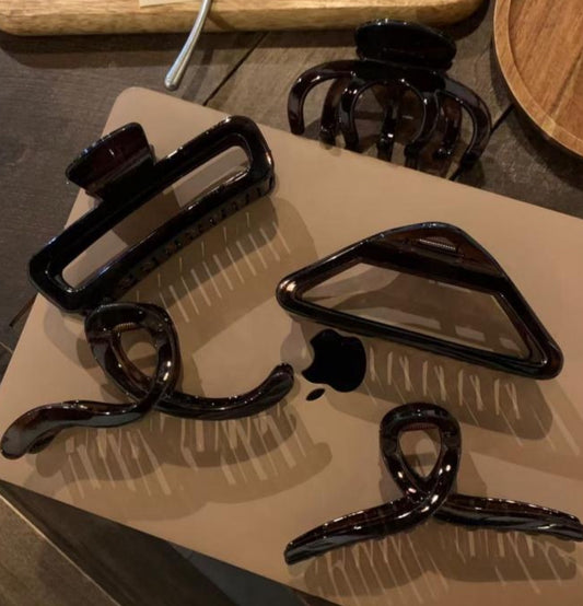 CLAW CLIP