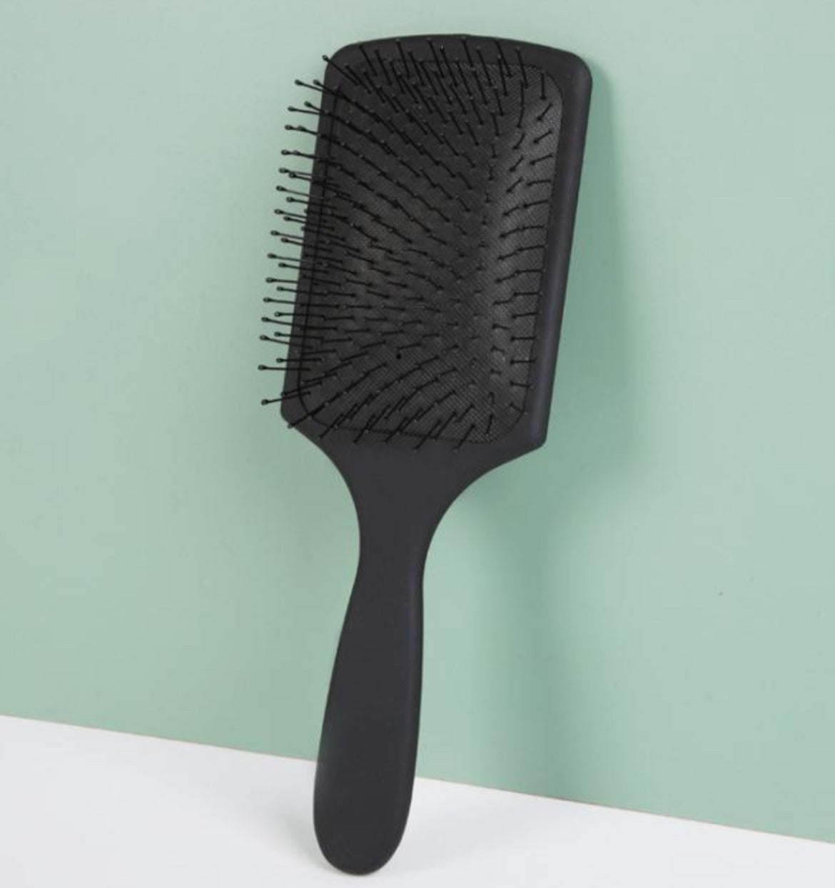 RUBBERIZED PADDLE BRUSH